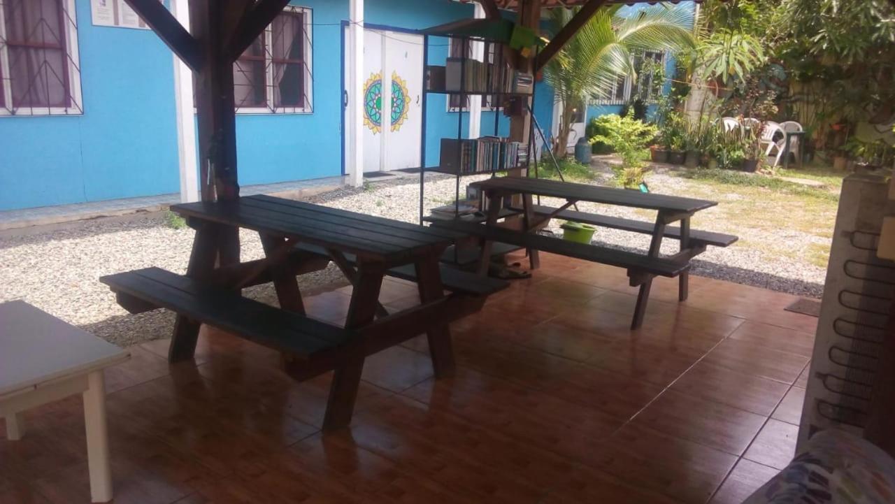 Hotel One Love Puerto Viejo Puerto Viejo de Talamanca Exterior foto